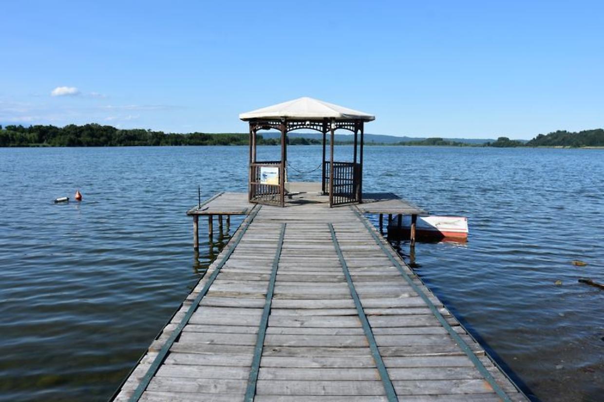 Gita al Lago di Candia: orari, prezzi battello e cosa vedere