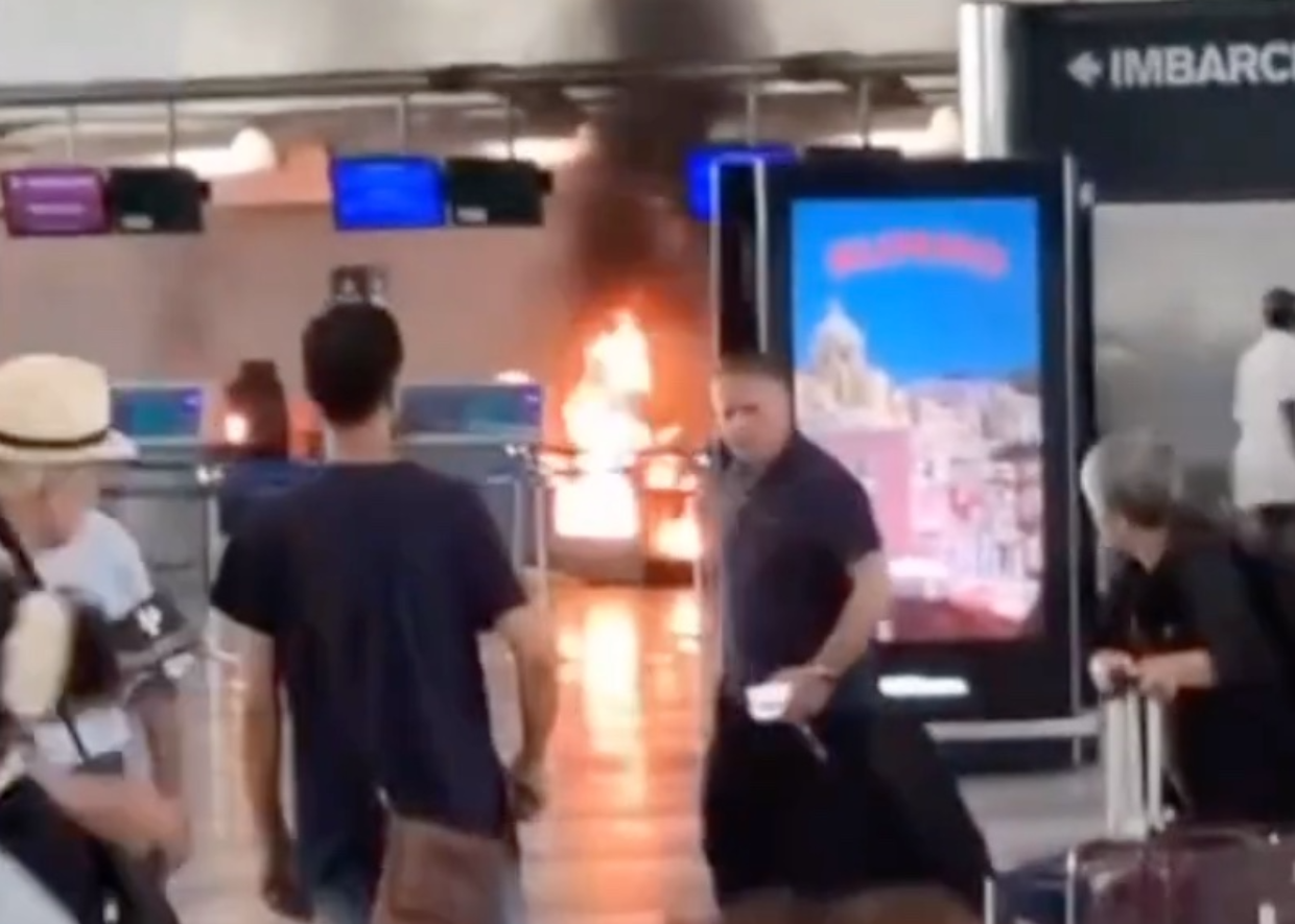 Un uomo  ha appiccato un incendio a un cestino della spazzatura a Malpensa