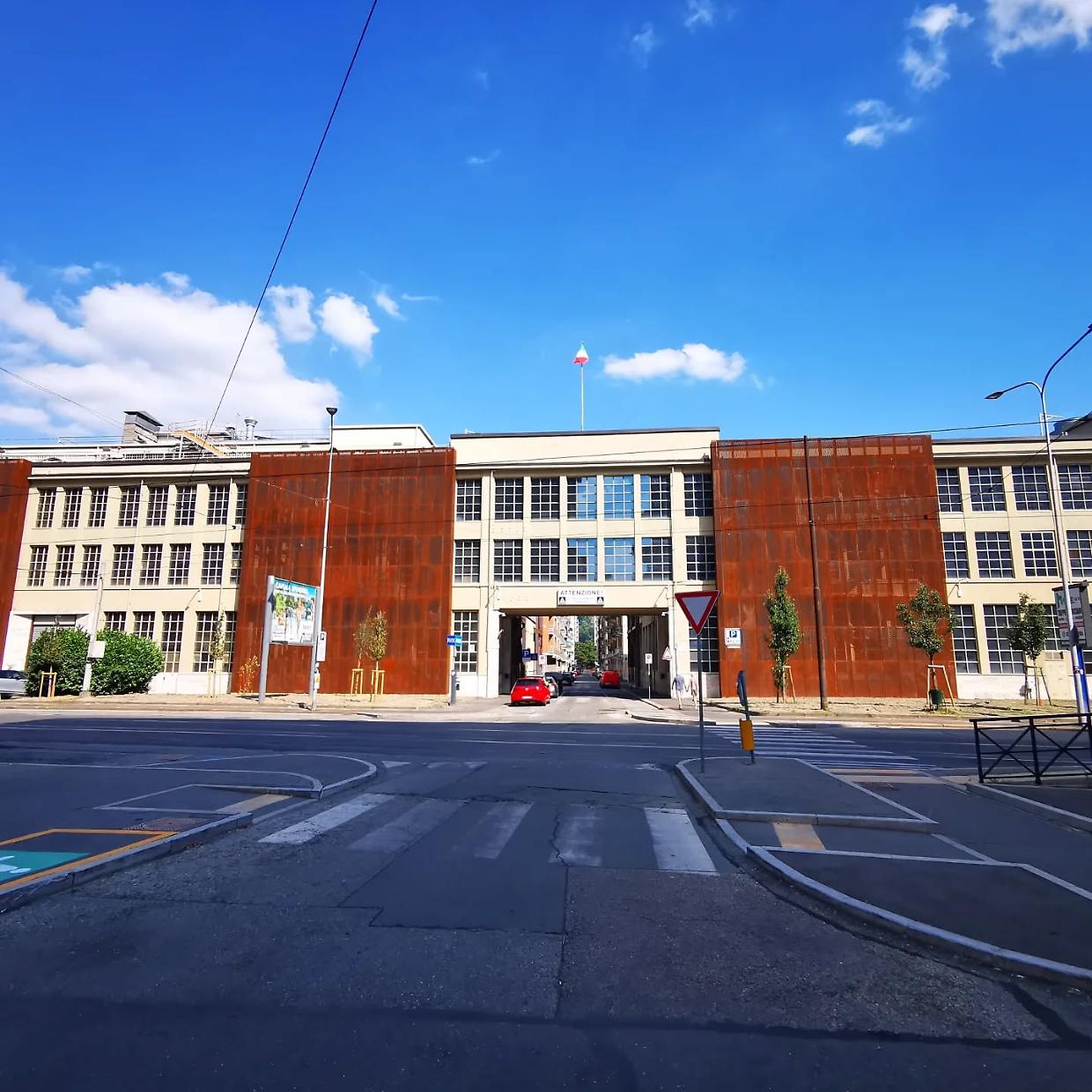 Torino, piazza Graf cambia volto: finiti i lavori di riqualificazione
