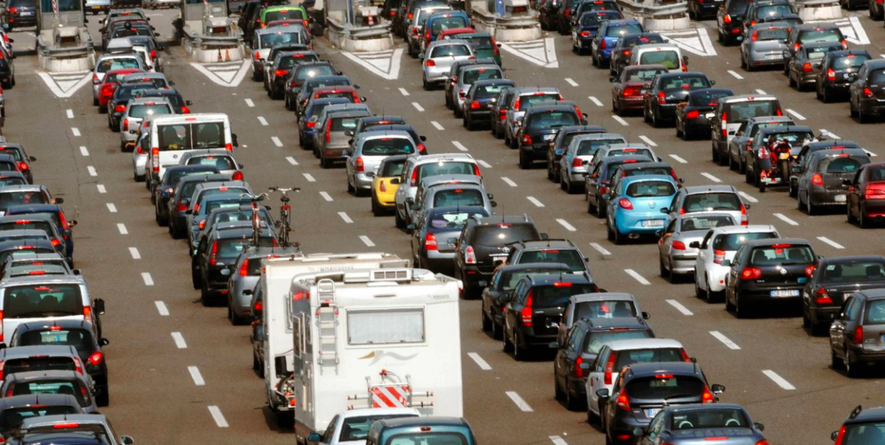 Traffico intenso e bollini rossi: cosa aspettarsi nel penultimo weekend di agosto