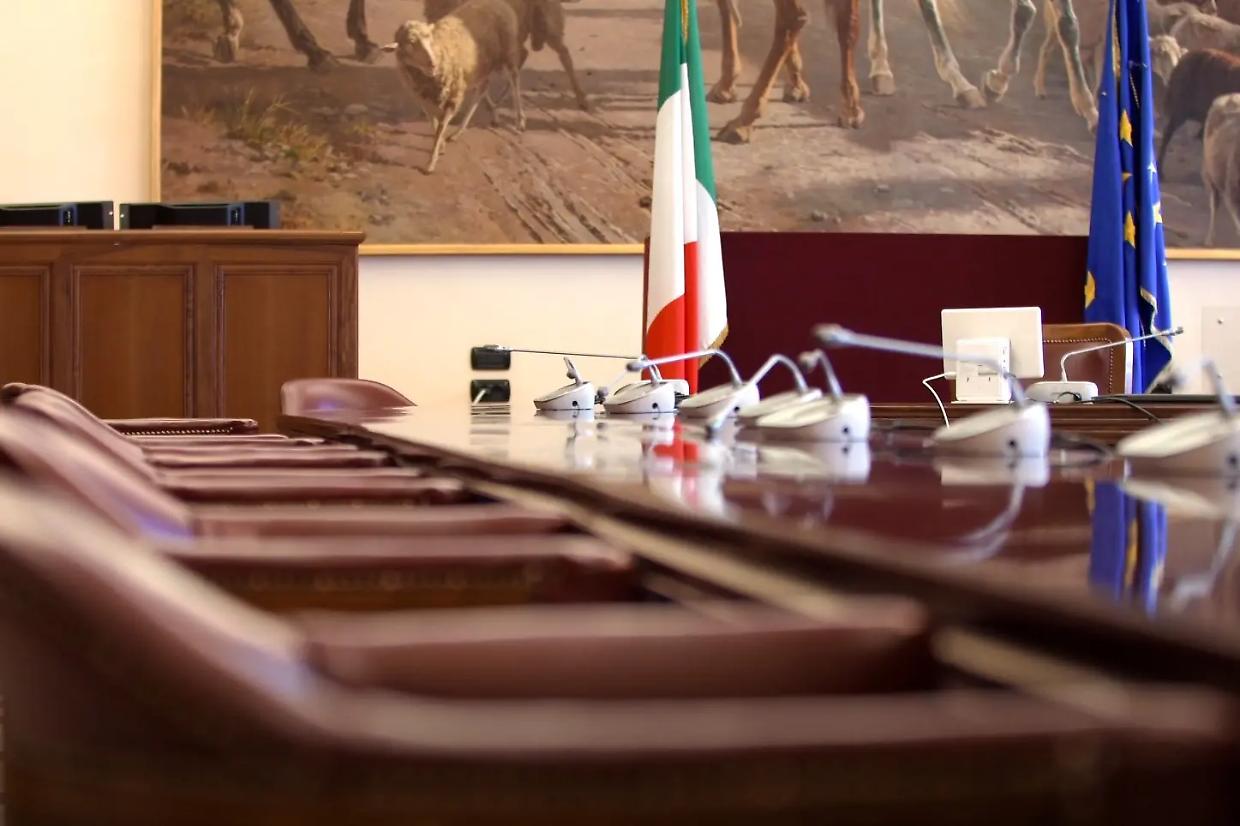 A causa delle leggi scritte male l’Italia perde 110 miliardi l’anno