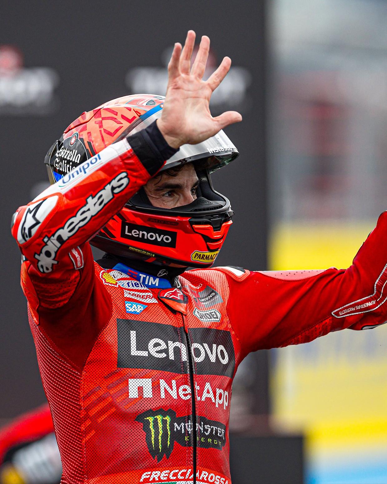Marquez suona la "decima" in Ungheria. Bagnaia? Il distacco è abissale...
