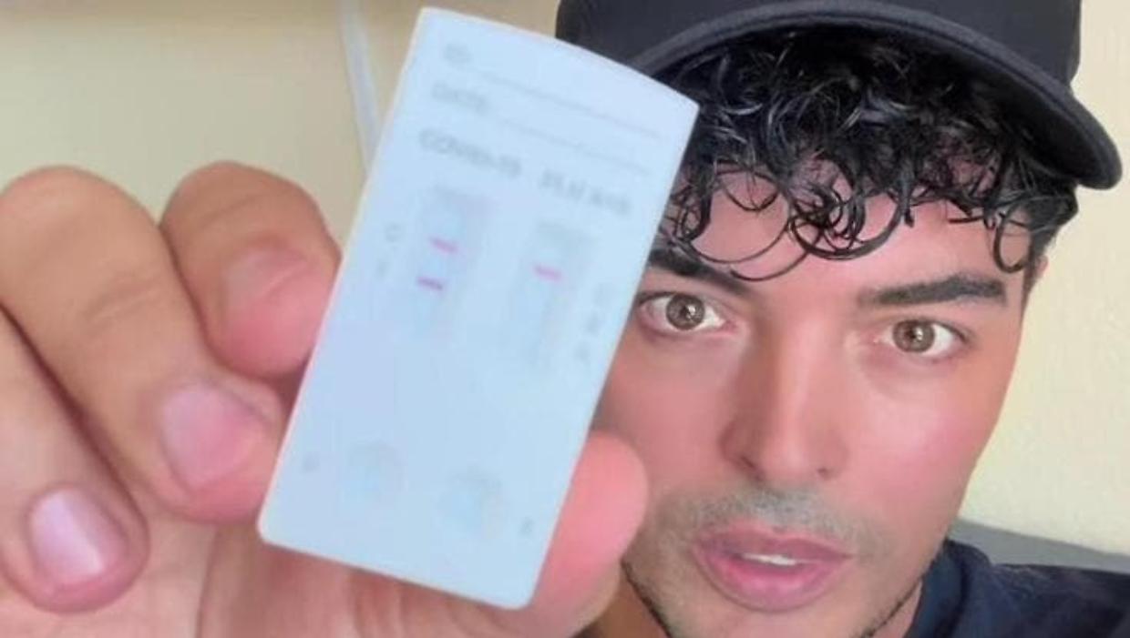 Stash dei The Kolors positivo al Covid: sintomi persistenti e date del tour cancellate