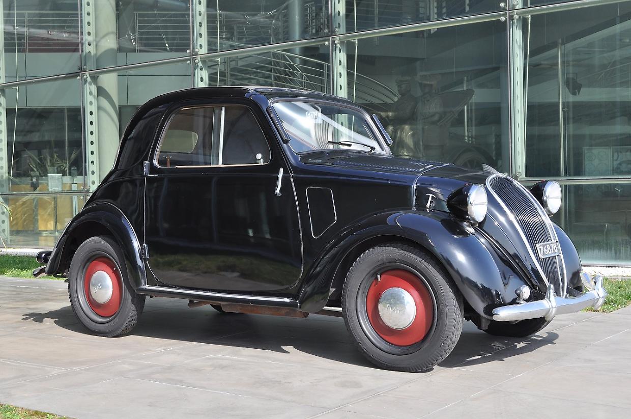 Auto d’epoca torinesi