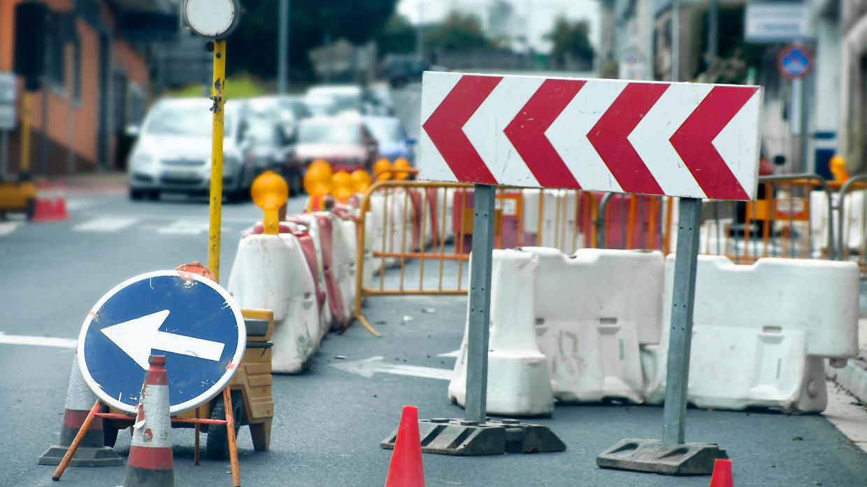 Bra: senso unico alternato per lavori in via Piumati e via Cuneo, ecco fino a quando