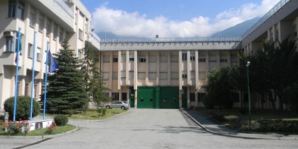 Brutale aggressione brutale a due agenti nel carcere di Brissogne: chieste le dimissioni del direttore e del provveditore regionale