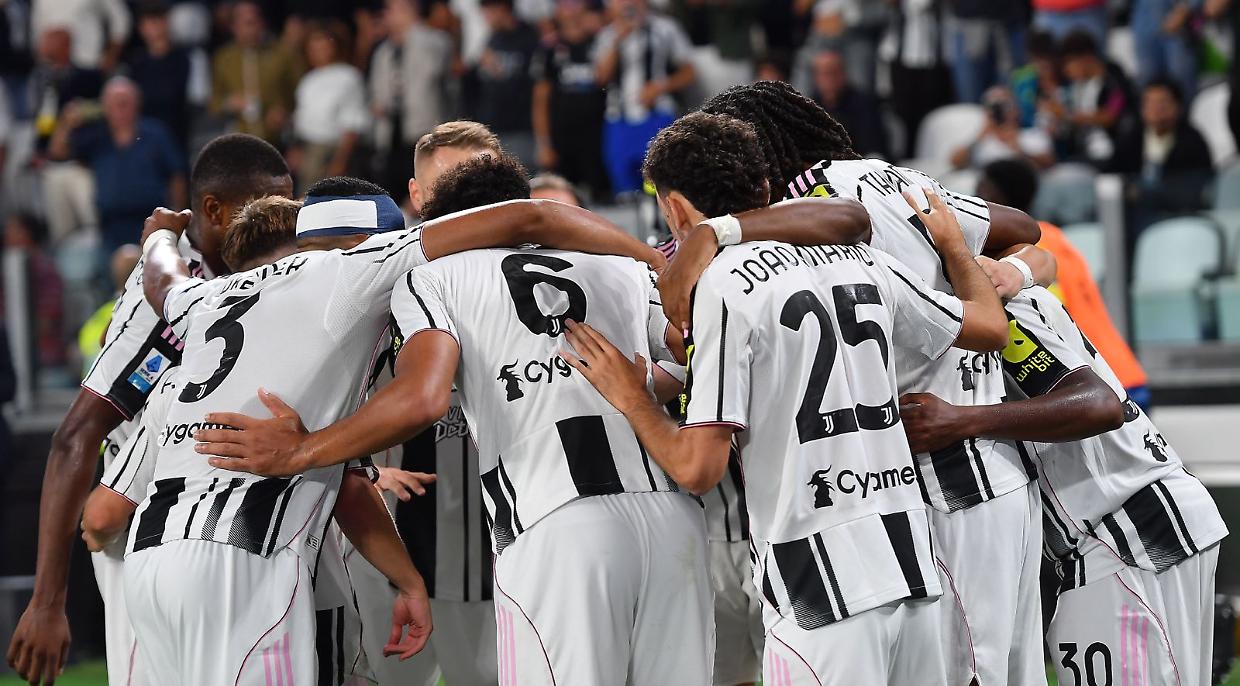 Retroscena mercato Juve: un affare potrebbe scatenare l'effetto domino (finalmente) tanto atteso dai tifosi, ecco quale... 