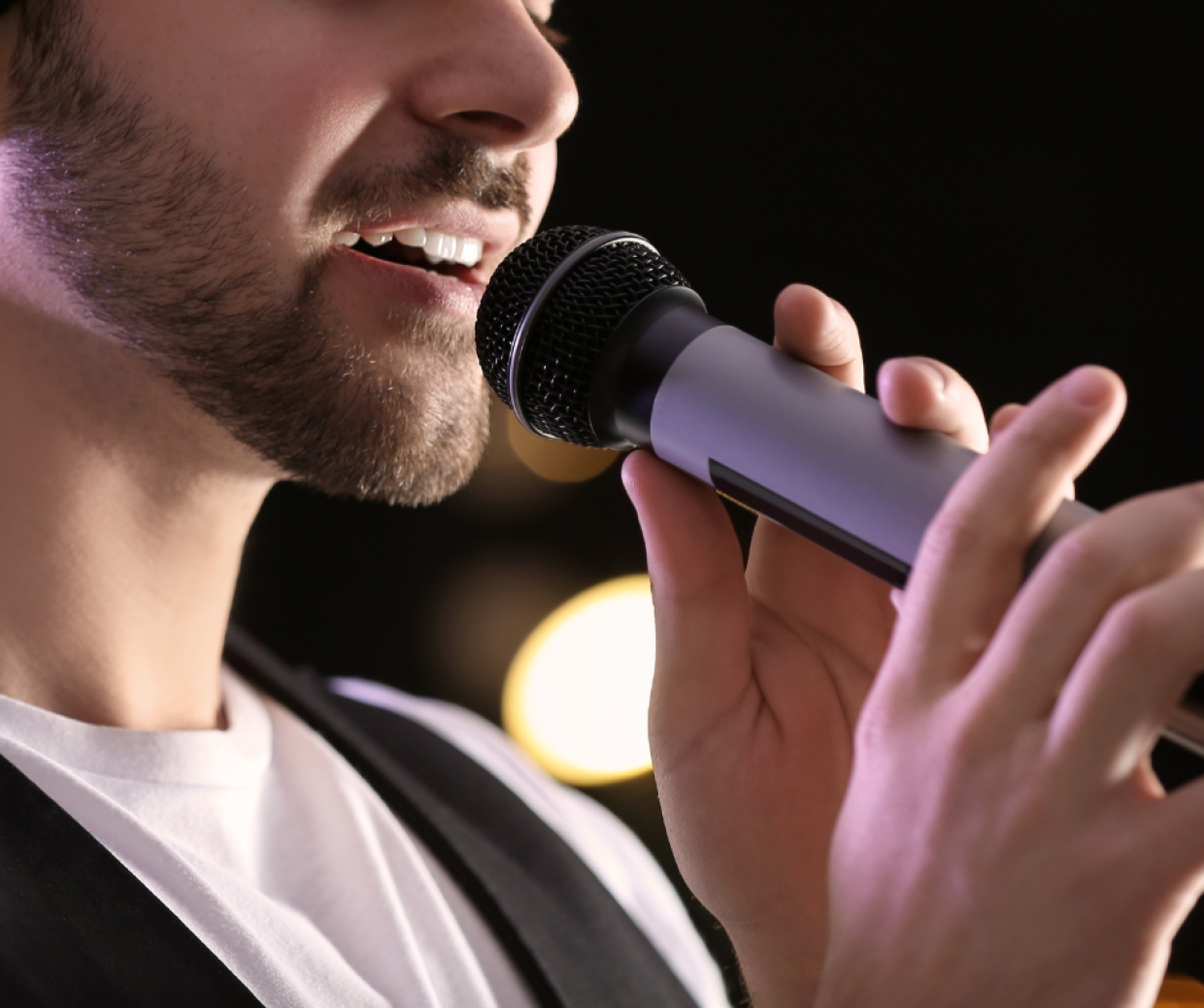 Nichelino, "Canta i tuoi brani live": microfono aperto in piazza per i giovani talenti musicali 