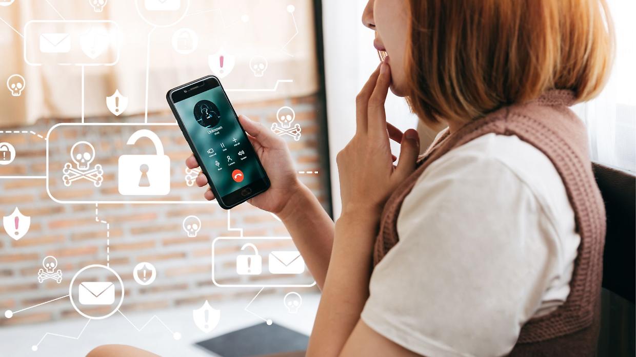 Piemonte, nuova truffa al telefono: sconti fasulli e pressioni sugli aumenti