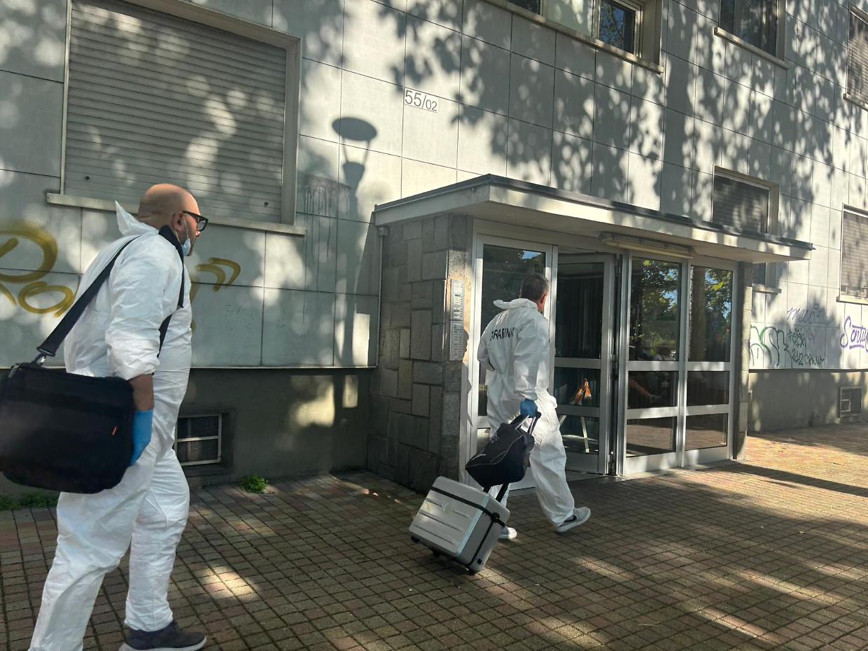 Dramma in via Artom: trovata una donna morta nella vasca da bagno 