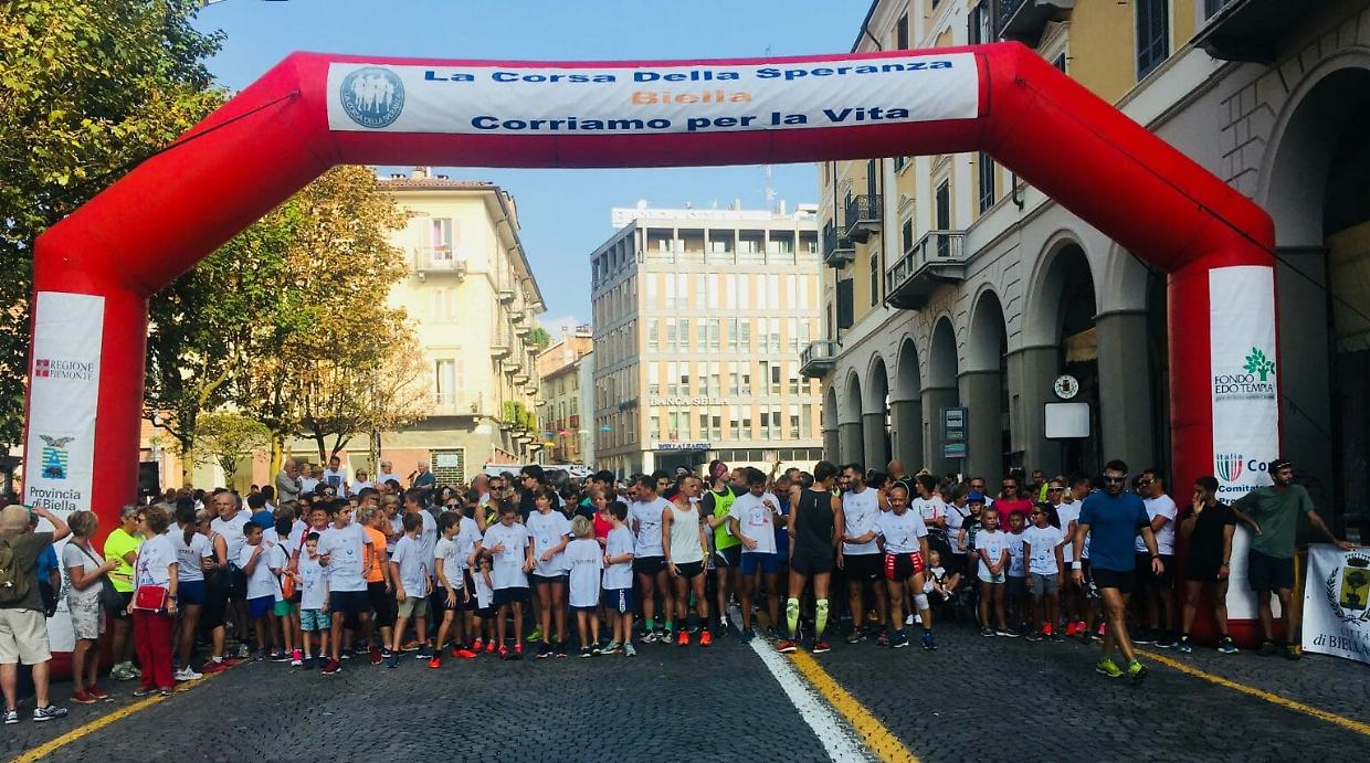 Biella corre contro il cancro: domenica 14 settembre torna la Corsa della Speranza