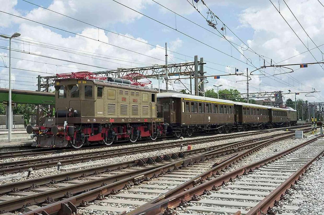 Milano-Novara, il viaggio nel tempo con il treno degli Anni Venti