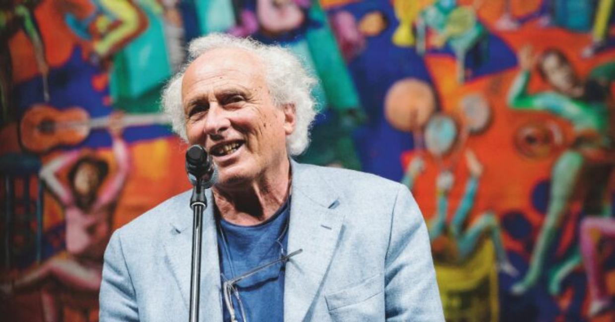 Addio a Stefano Benni, lo scrittore del “Bar Sport” aveva 78 anni