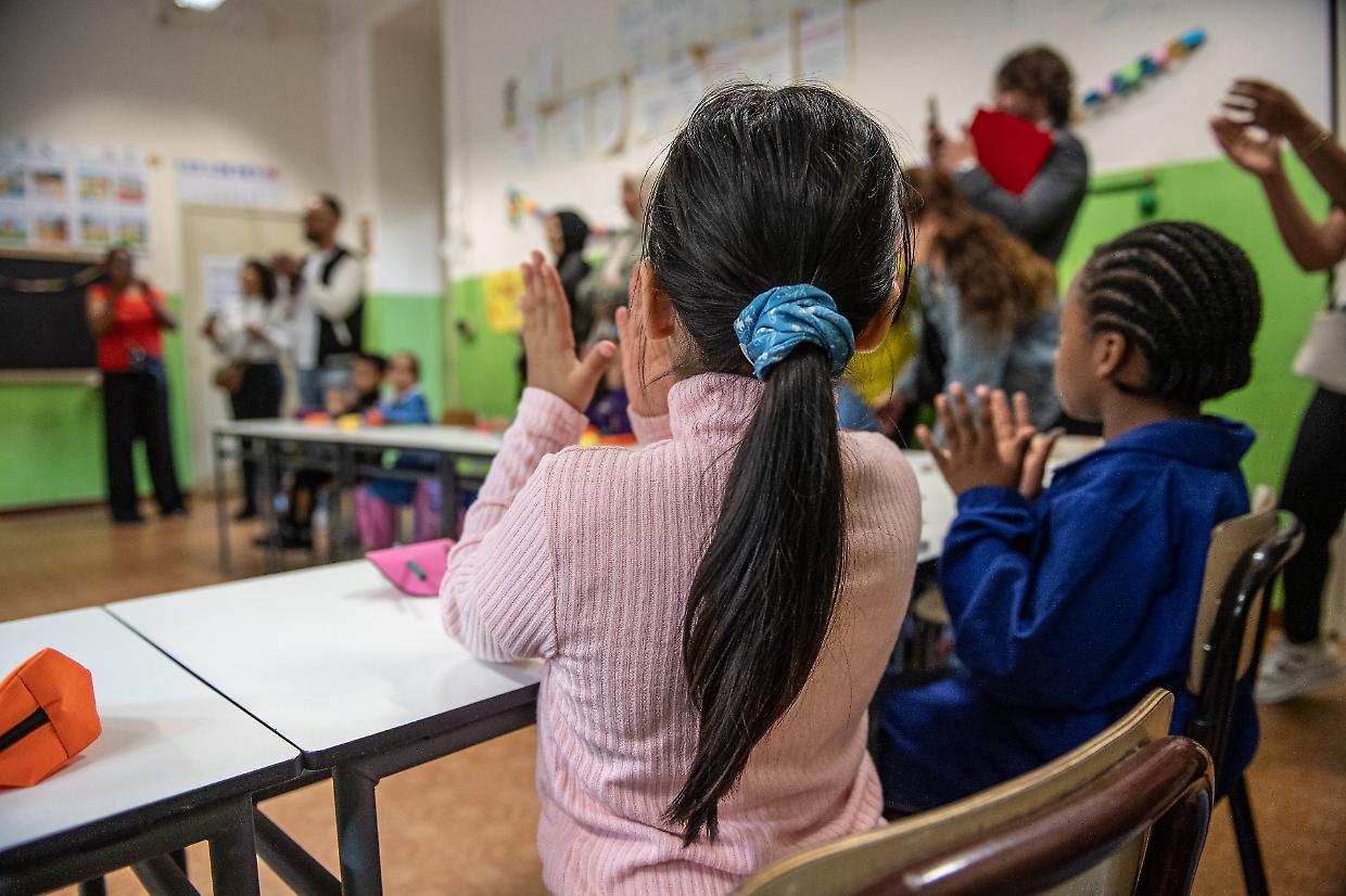 Sorrisi e lacrime: «L'emozione del primo giorno» dei primini torinesi