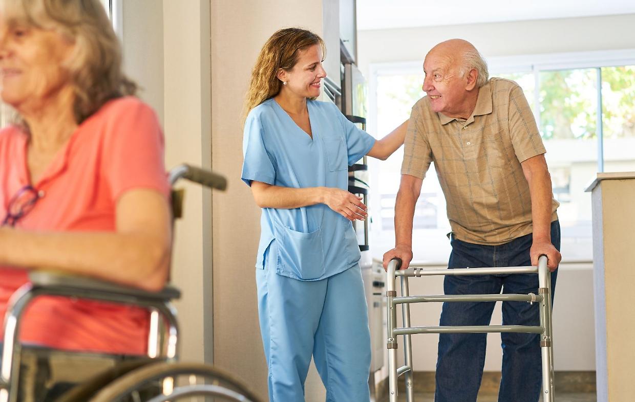 Anziani e cadute, ad Asti due giornate di prevenzione con i fisioterapisti dell’ASL AT