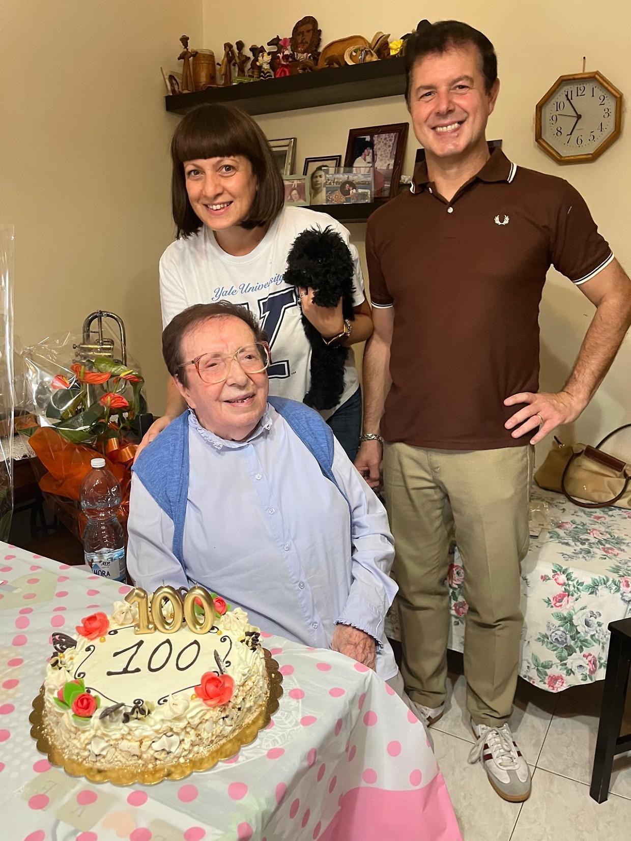 A cento anni senza sostegno da 3 mesi: il portale Inps è ko e gli Oss “scoraggiati”