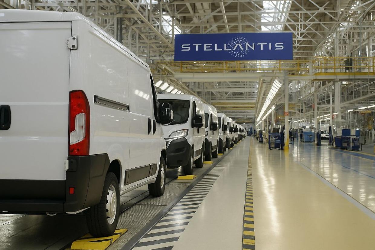 Stellantis, accettata l'uscita incentivata di 600 operai ad Atessa