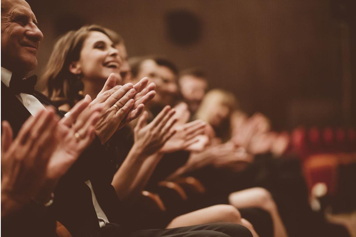 Mondovì, il Teatro Baretti alza il sipario: una nuova stagione che racconta chi siamo oggi