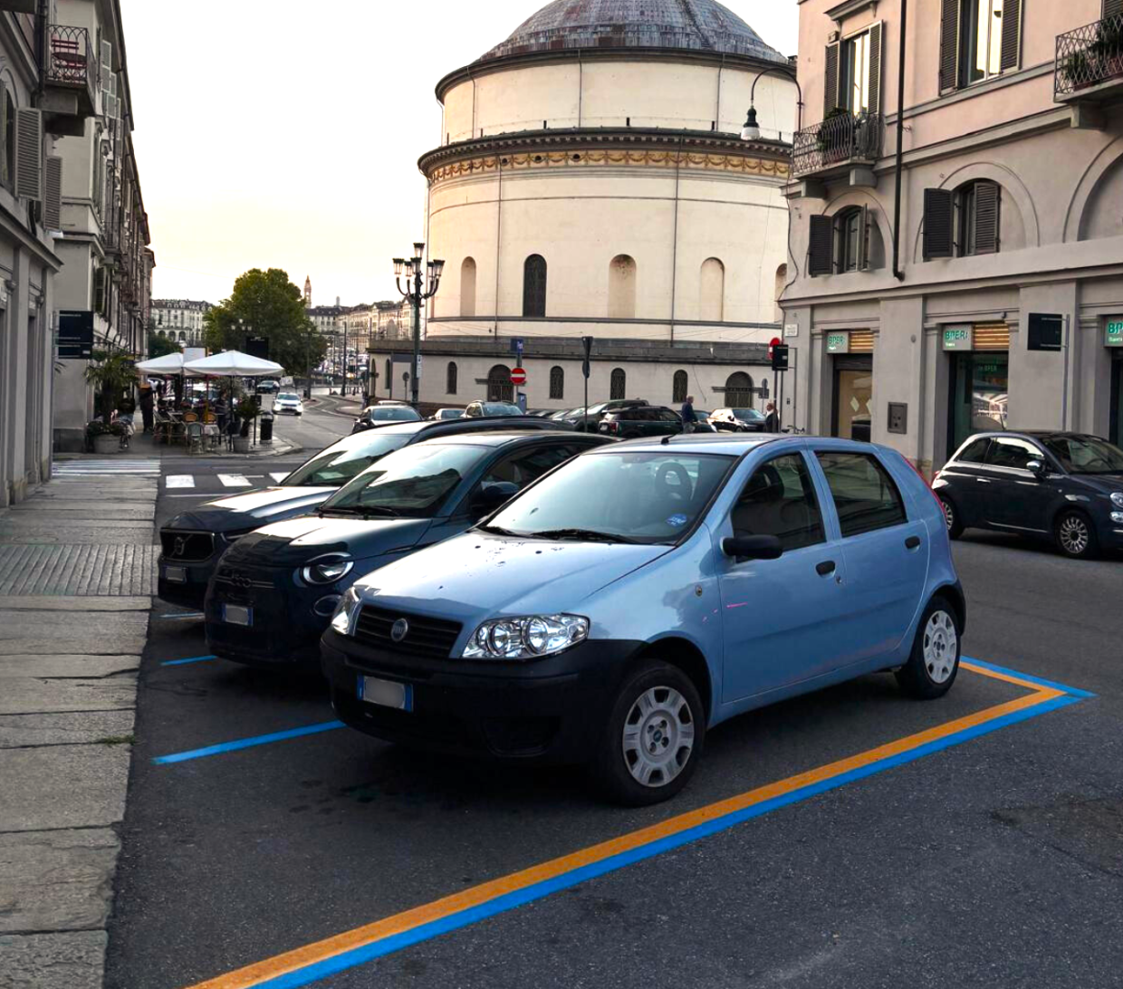Cambiano i parcheggi alla Gran Madre: multe in arrivo per i non residenti
