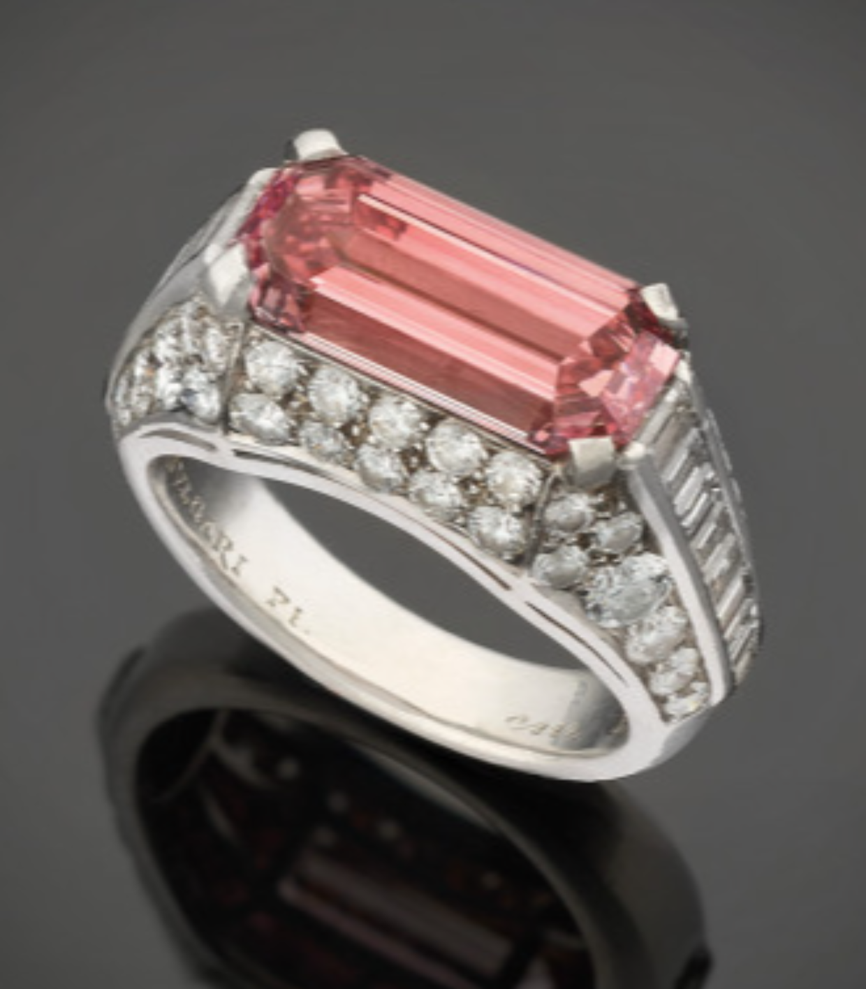 Un diamante rosa da 1,2 milioni all’asta Bolaffi di Torino