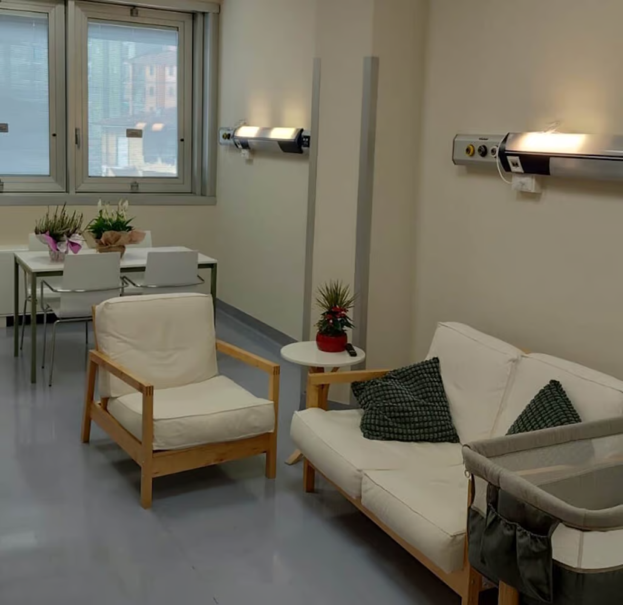 Chivasso, riapre la Casa Parto: intimità in ospedale per mamme e famiglie