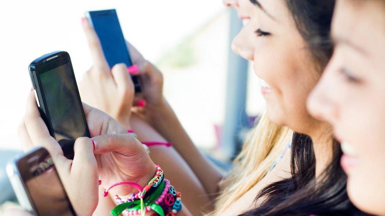 Crisi delle app di dating: Bumble taglia il 30% del personale e la Gen Z dice addio a Tinder