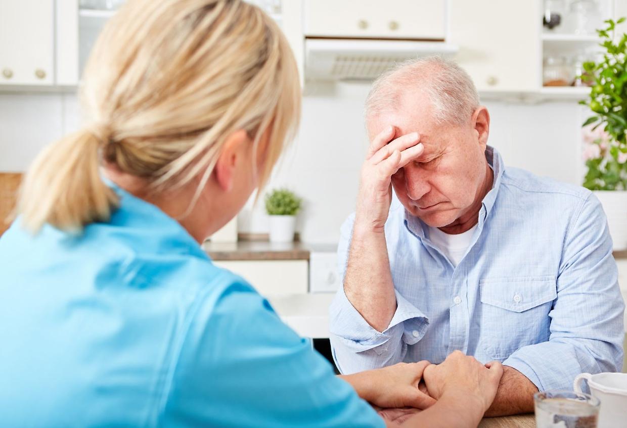Alzheimer in Italia, oltre 4 milioni di persone coinvolte: “Un’emergenza sociale silenziosa”