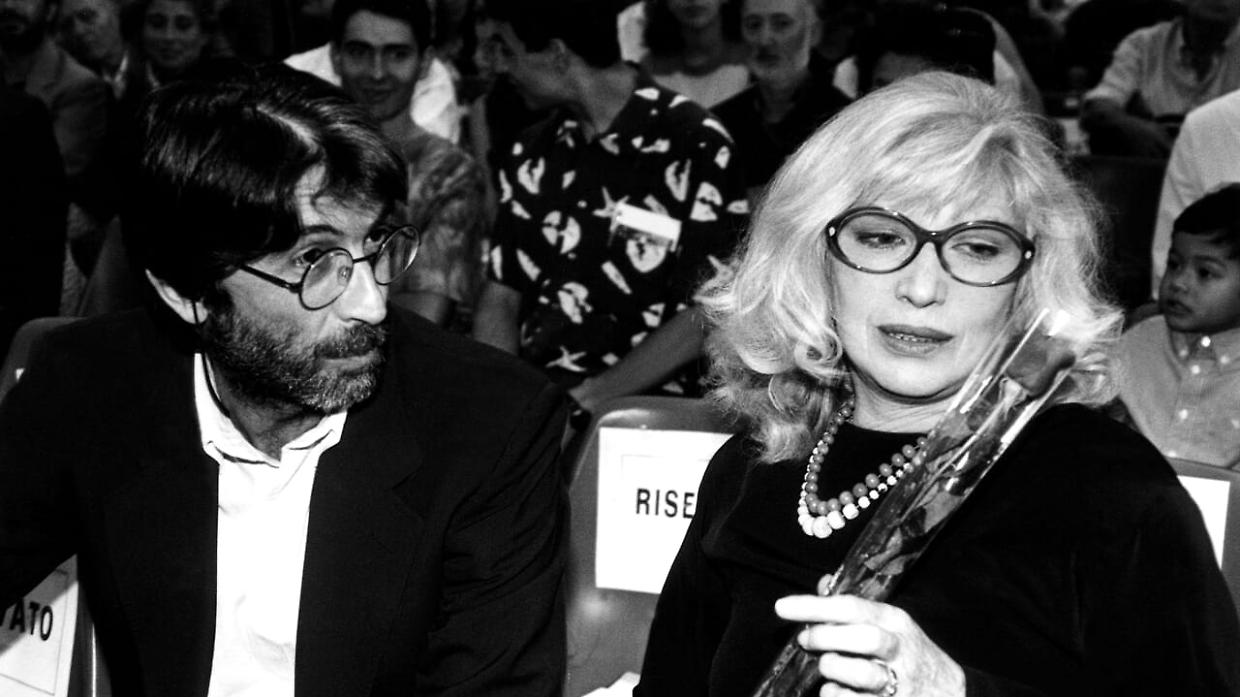 Addio a Roberto Russo, il regista e marito di Monica Vitti si è spento a 77 anni