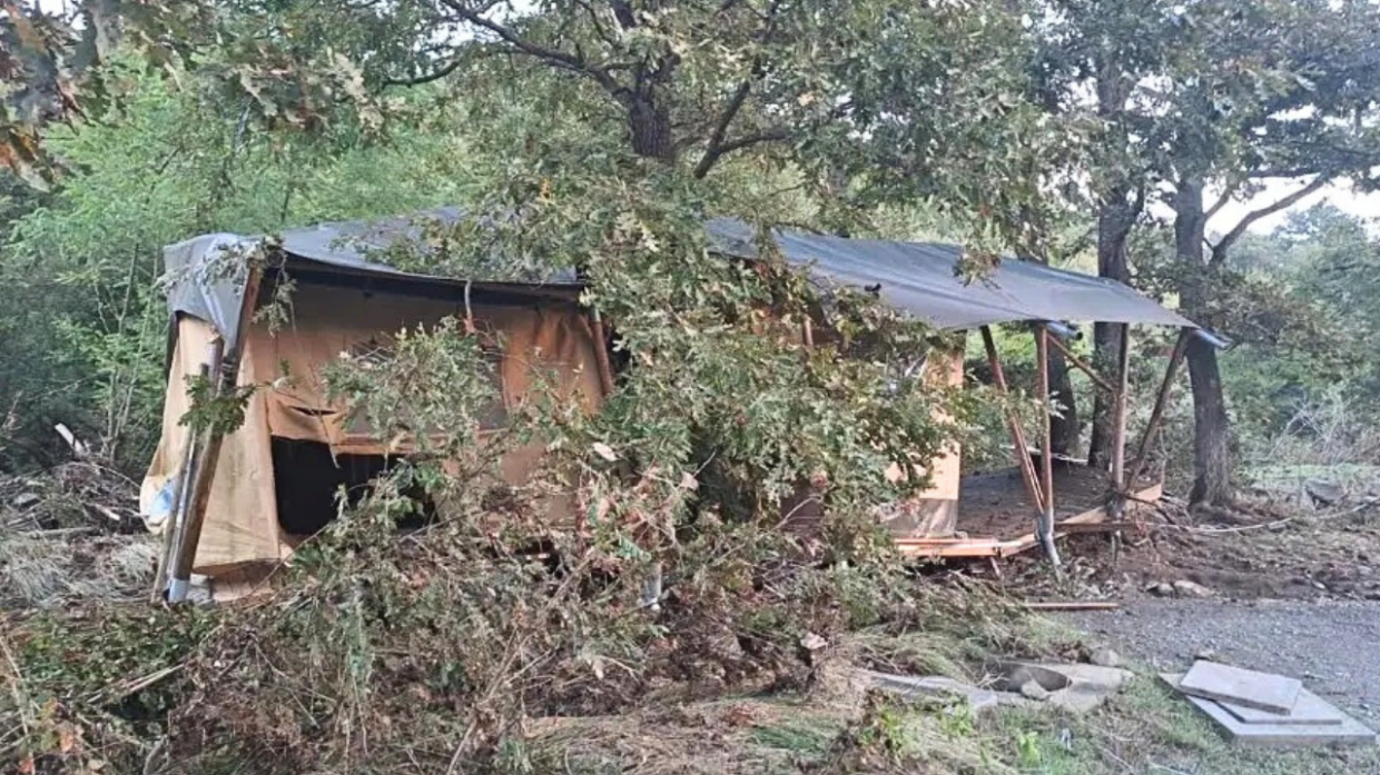 Il dramma di Andrea, travolta da acqua e fango in un camping per salvare il cane