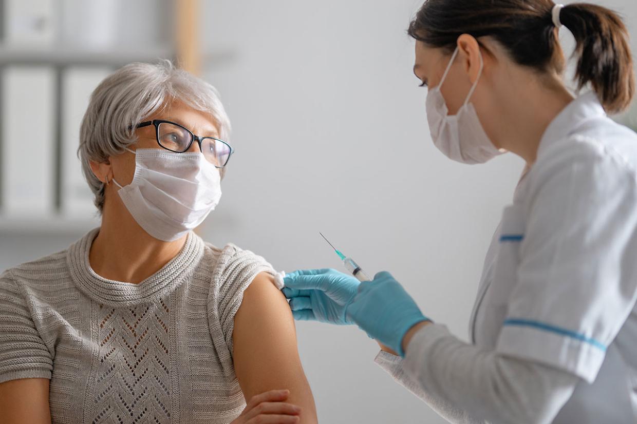 Autunno caldo per la salute: influenza e Covid in risalita