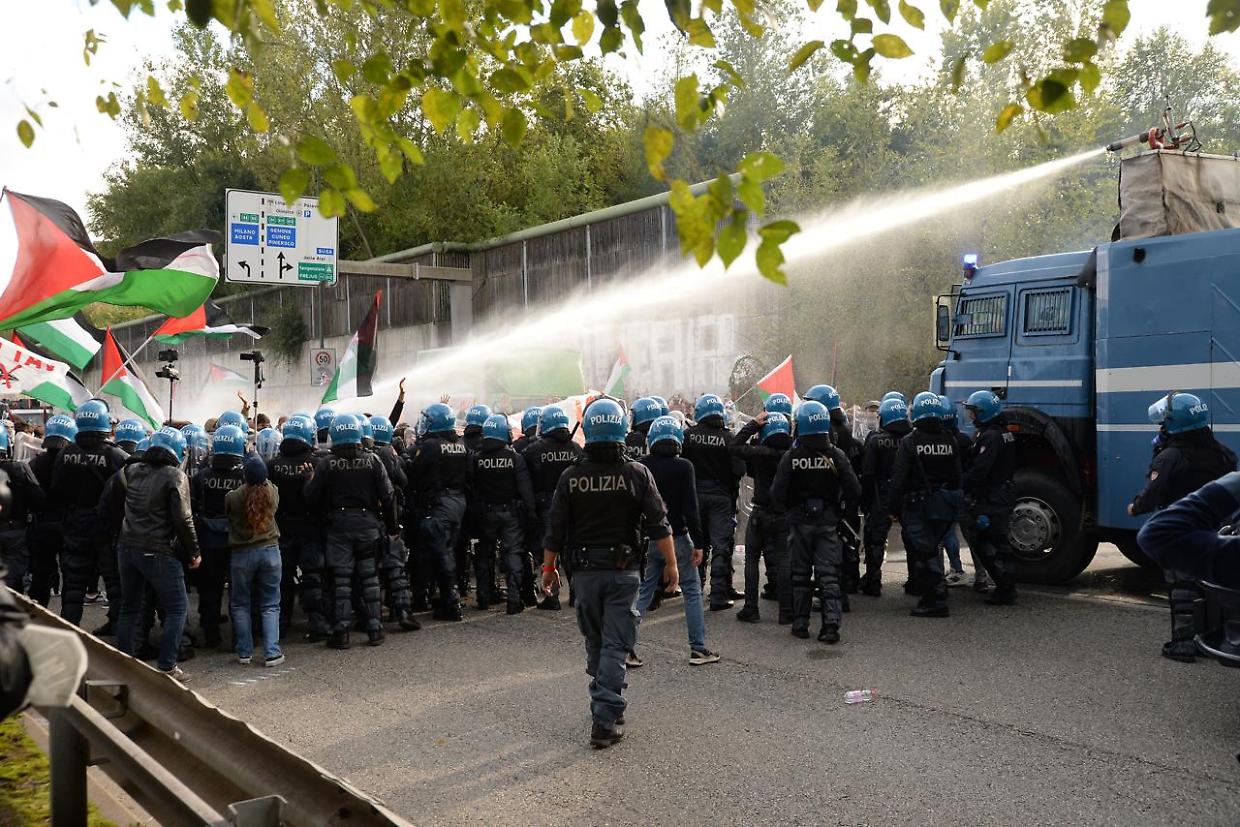 Il corteo dei Pro-Pal è partito da piazza Crispi