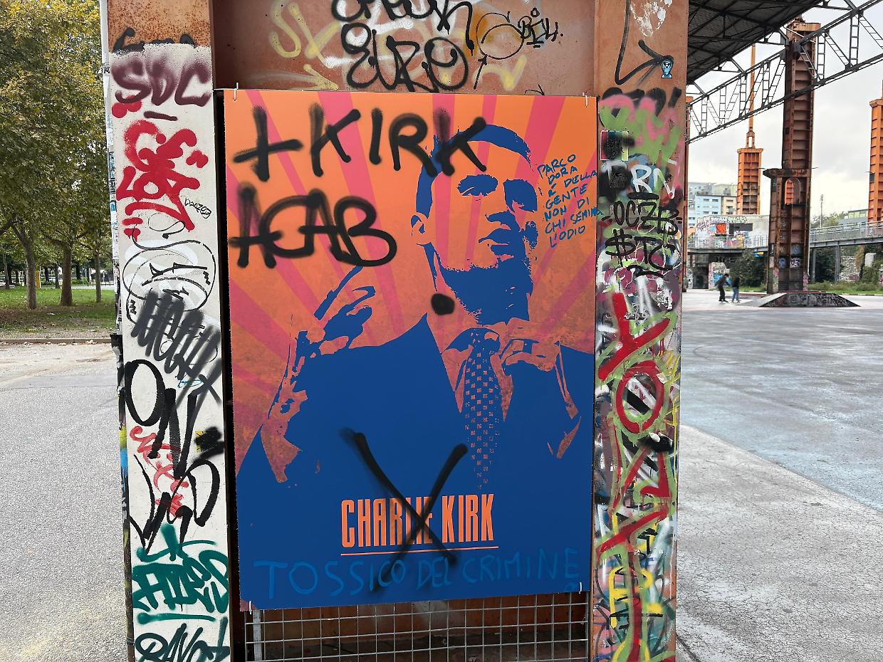 Murale per Charlie Kirk imbrattato a Parco Dora. Marrone: “Ecco i frutti dell’odio”