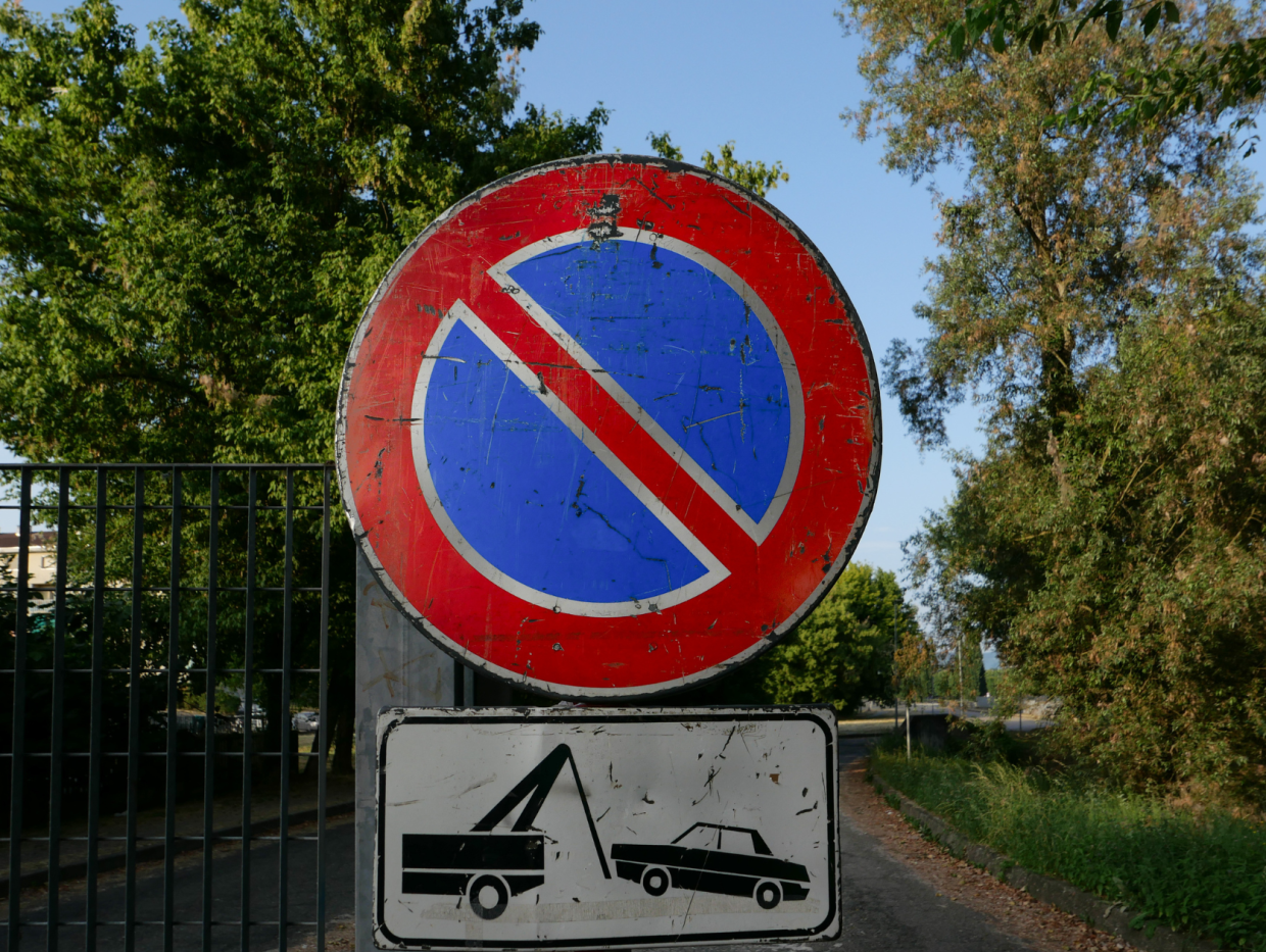 Settimo, nuovo divieto di sosta in via Milano: attenzione alla rimozione forzata