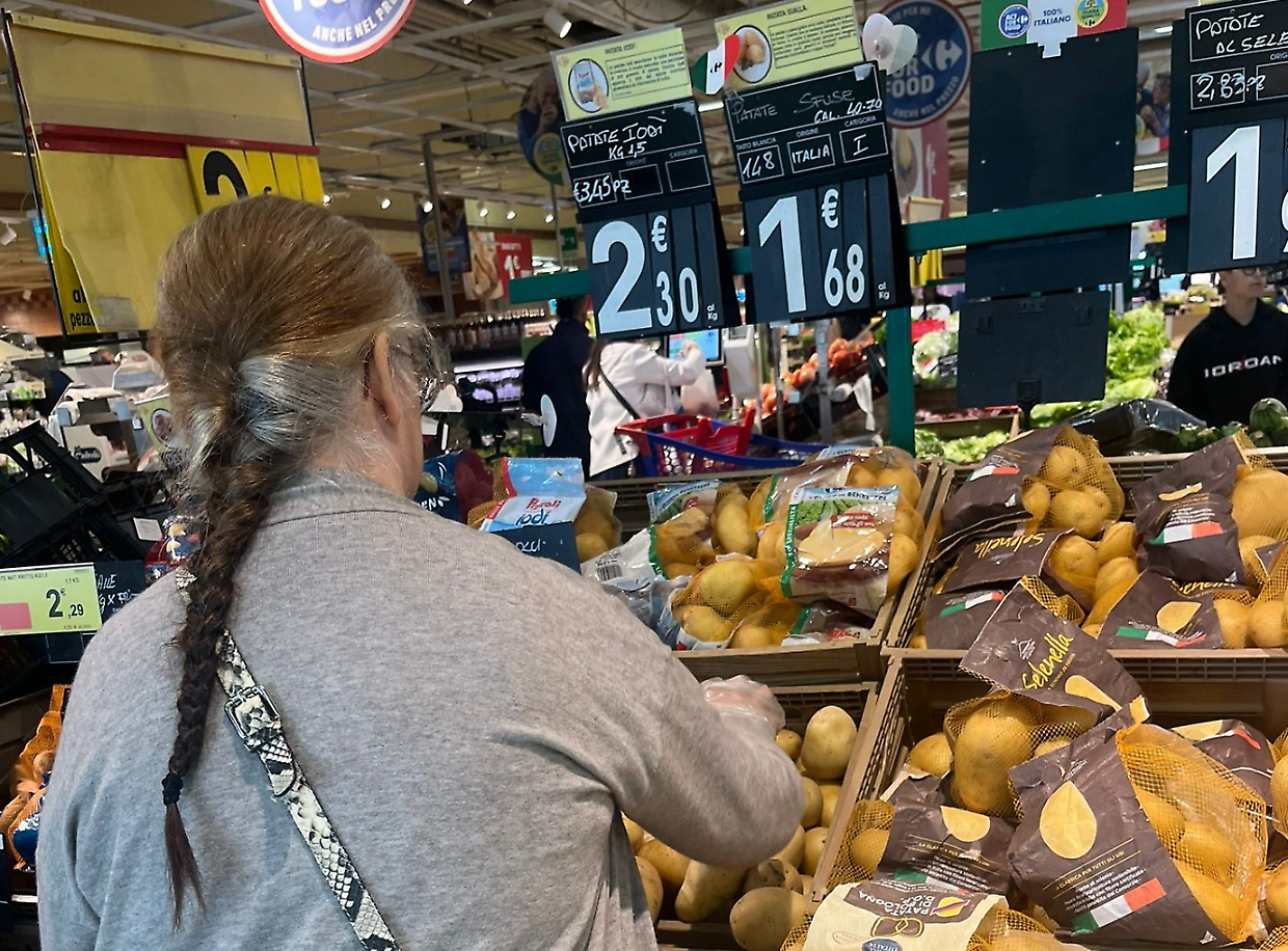 Tornesi a caccia di offerte: ecco gli alimenti diventati "di lusso"