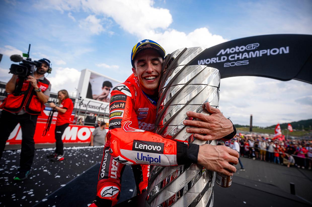 MotoGP, Bagnaia trionfa a Motegi: ma il Mondiale è di Marquez