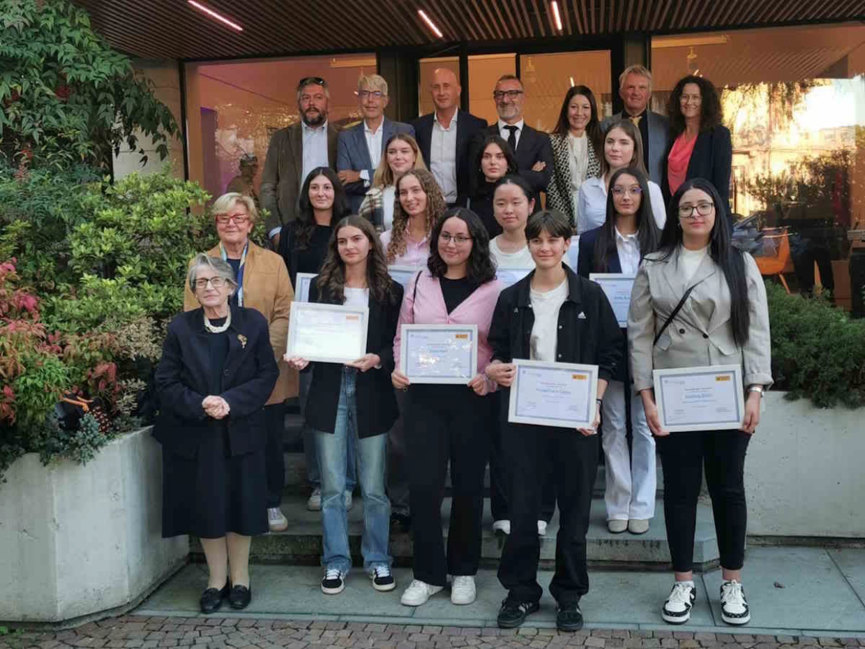 Ivrea, STEM al femminile: erogate borse di studio per 11 studentesse canavesane