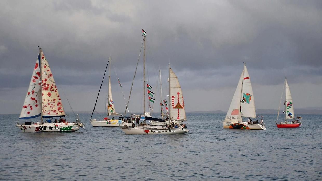 Flotilla per Gaza: "Navi da guerra si avvicinano". Ecco cosa sta succedendo IL VIDEO