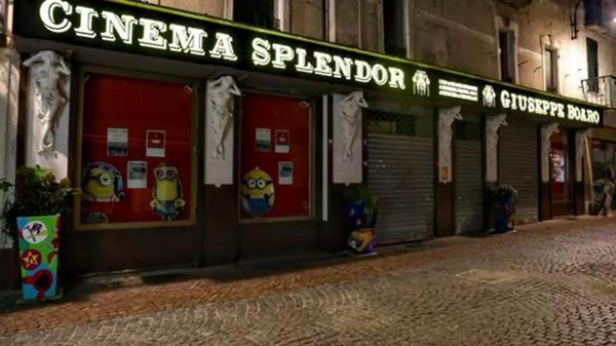 Ivrea, riapre lo Splendor Boaro: il cinema più antico d’Italia ritrova la sua insegna storica