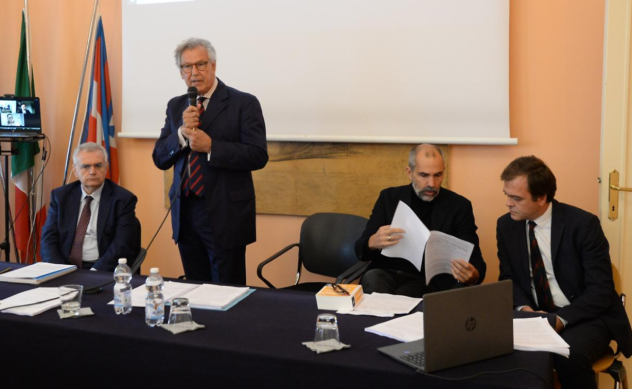 l'avvocato Stefano Commodo, titolare dello studio legale Ambrosio&Commodo