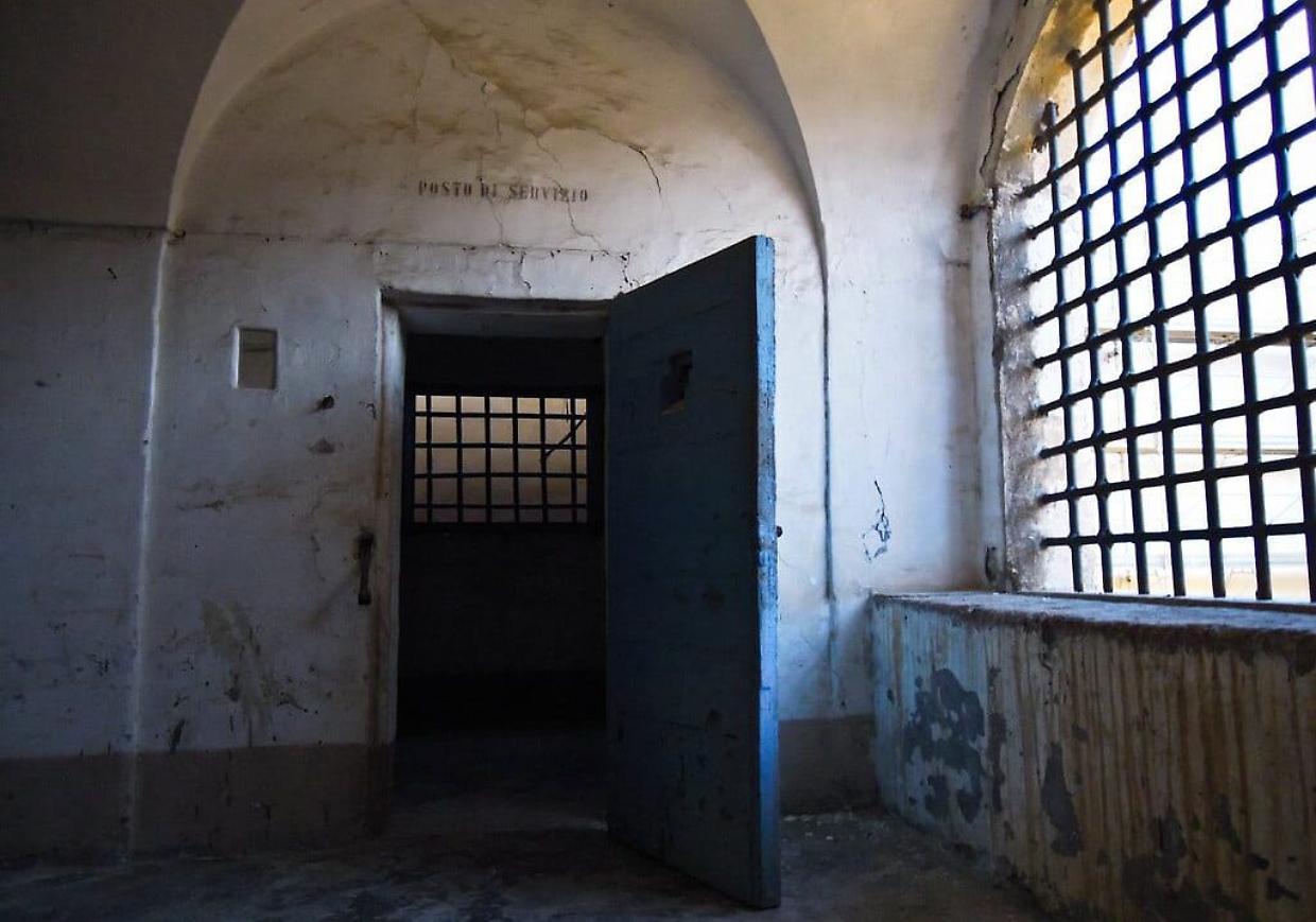 Detenuto gravemente obeso, Torino prepara una cella speciale al Lorusso e Cutugno