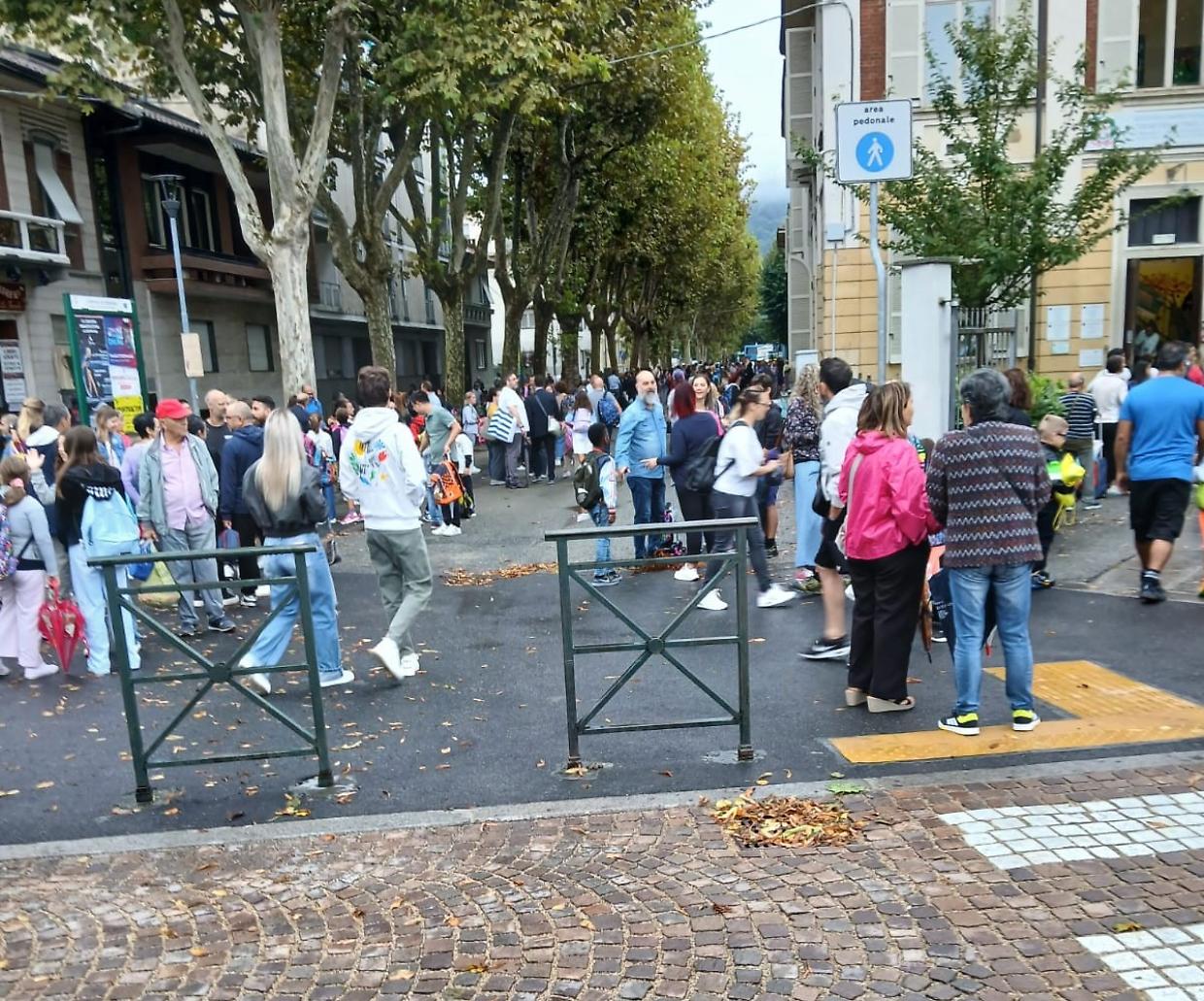 Chivasso, attive da domani le Zone Scolastiche: attenzione a varchi elettronici e multe