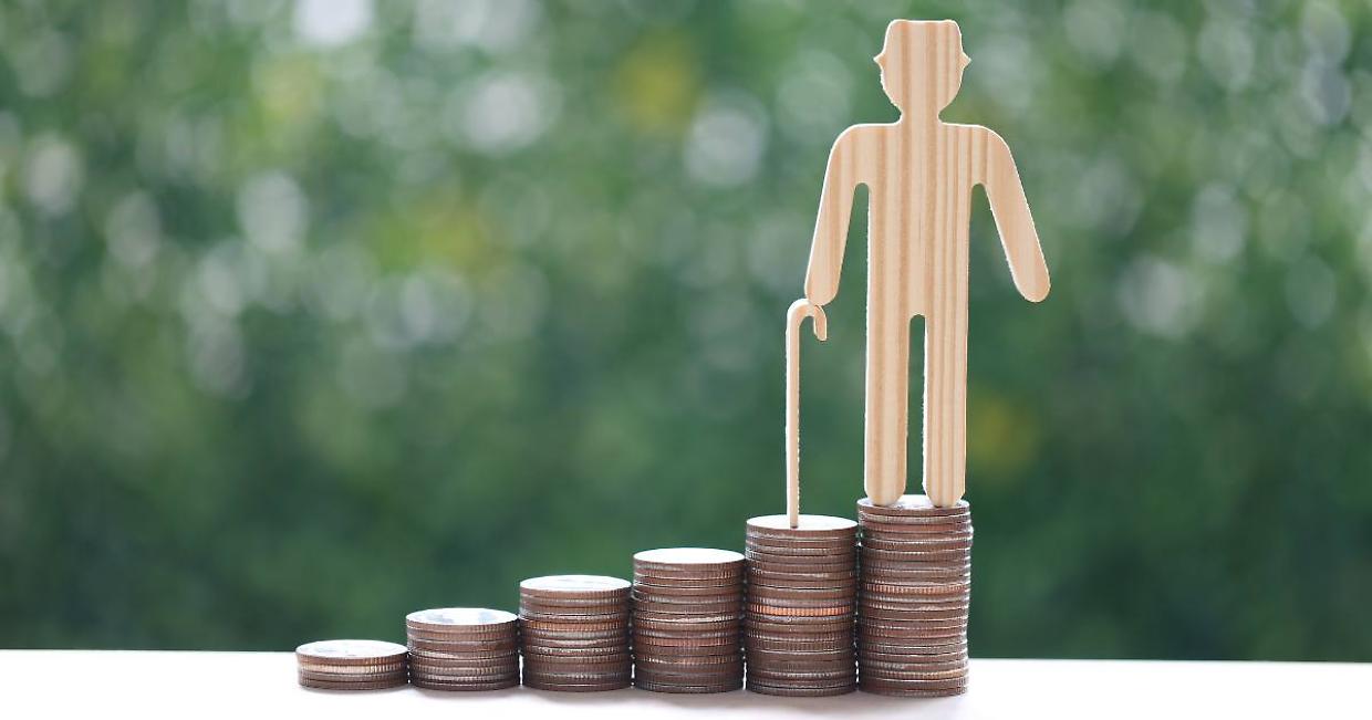 Pensioni 2027, età più alta ma non per tutti: chi potrà andare in pensione prima e chi dovrà aspettare