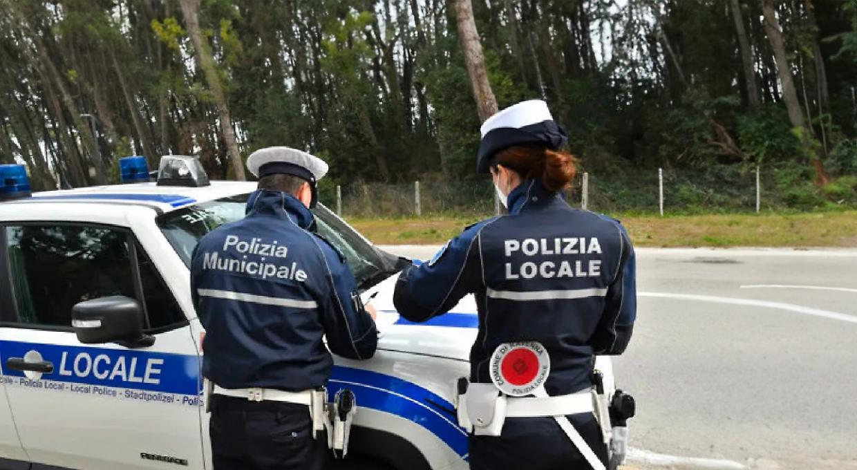Volvera, tentato furto in villetta: ladri in fuga dopo un inseguimento della Polizia Locale