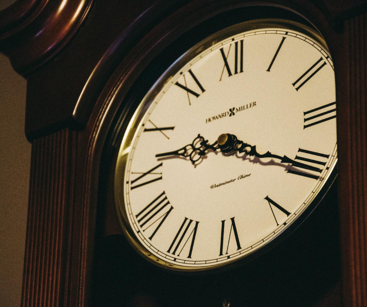 Cambio ora 2025: quando spostare le lancette e perché si fa ancora
