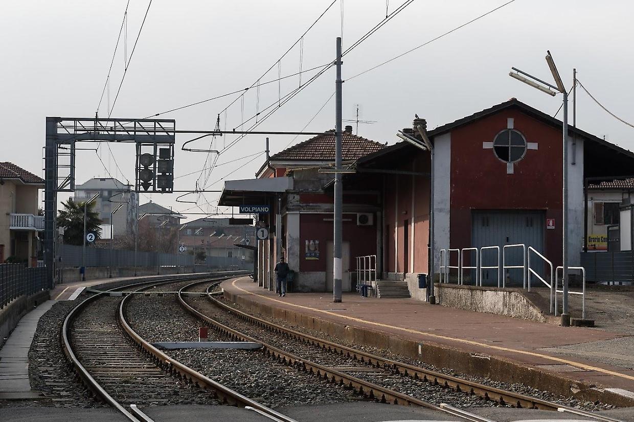Stazione di Volpiano, tornano le proteste per il degrado e la scarsa sicurezza