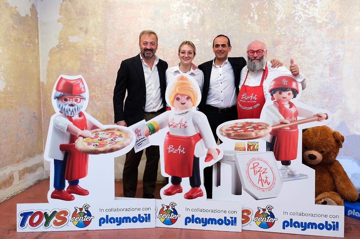 PizzAut diventa Playmobil: i ragazzi di Nico Acampora diventano eroi da collezione