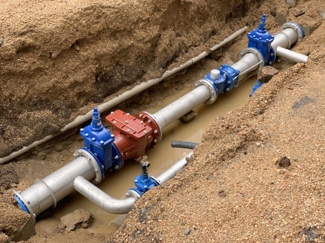 Nichelino, infiltrazioni d’acqua nella rete del gas: intervento urgente di Italgas tra via Roma e via Garibaldi