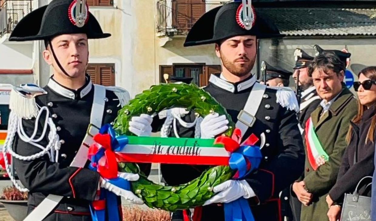 Valperga, un monumento realizzato da una studentessa ricorda il maresciallo Enzo D’Alessandro