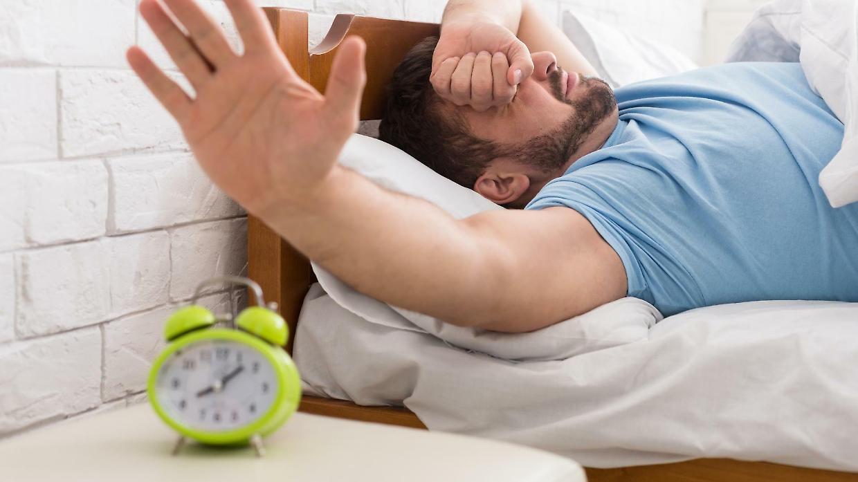 Ti senti più stanco oggi? I medici spiegano perché