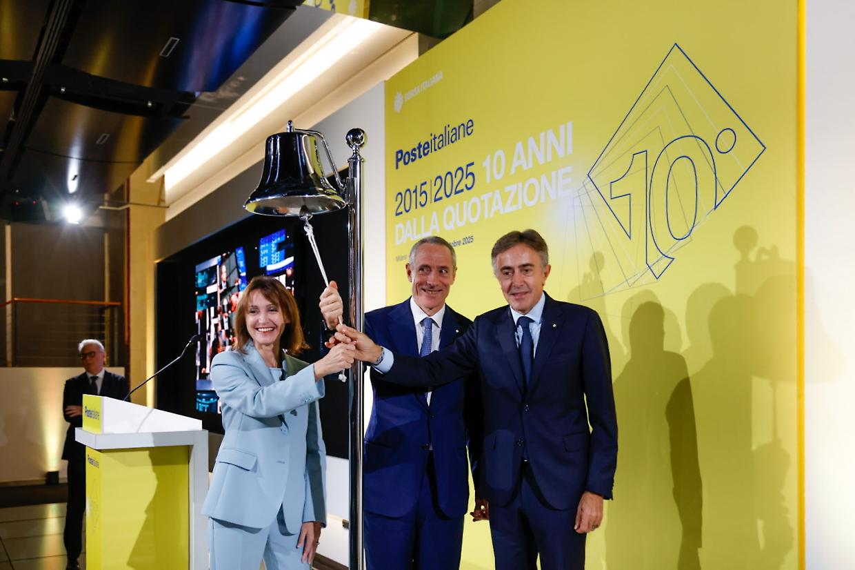 Poste Italiane celebra i suoi dieci anni in borsa